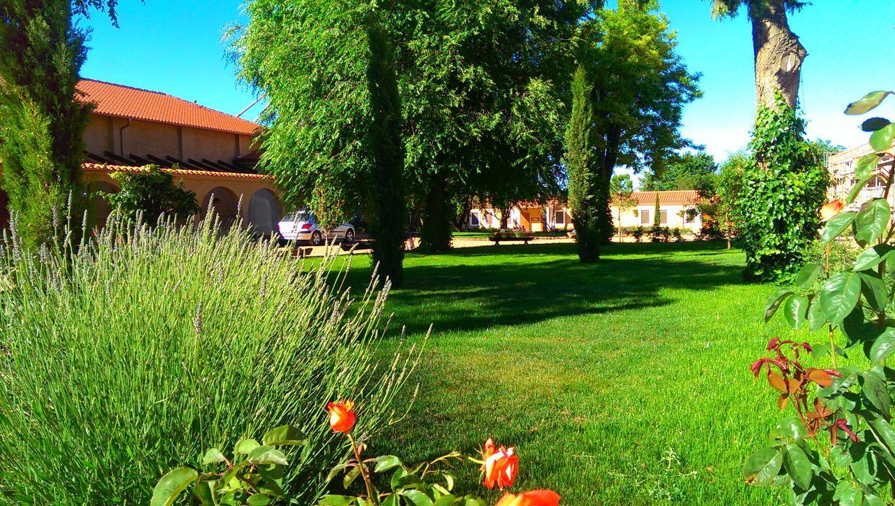 La Aldea Colorada Casa Rural Mota del Marqués Exterior foto